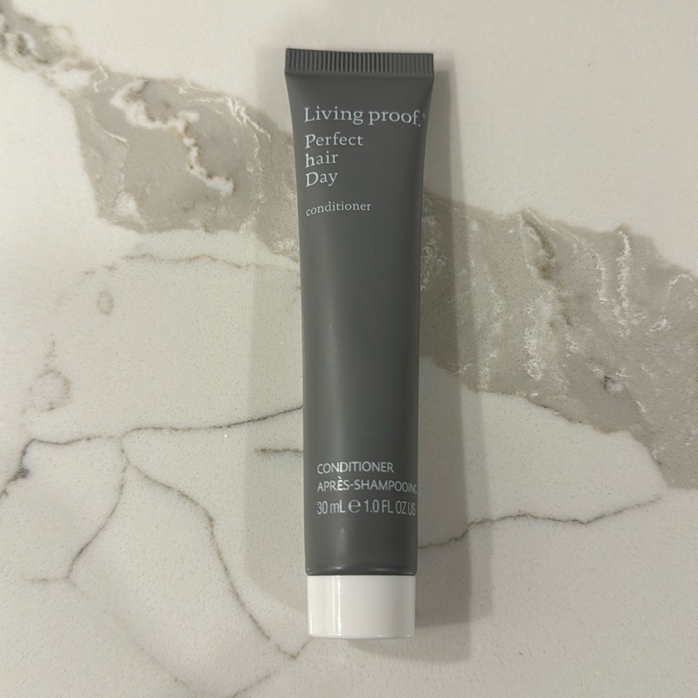 🌸5/$25🌸 Living Proof perfect hair day conditioner